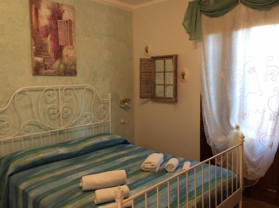 Bed And Breakfast Val Di Lupa Castellina Marittima Eksteriør billede